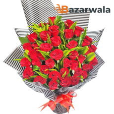 Bazarwala নাজুক লাল গোলাপের তোড়া